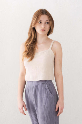 Muslin Crop with Straps and Giped Back