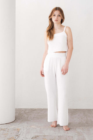 Muslin Crop with Straps and Giped Back