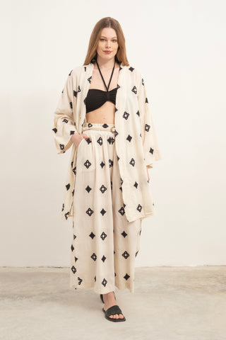 Bordered Kimono - Black / Standard - Kimono