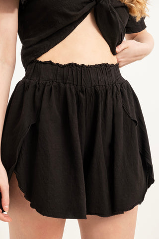 Casual Shorts with Side Slits and Flaps - Short