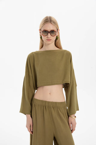 Hooded Batwing Sleeve Short Blouse