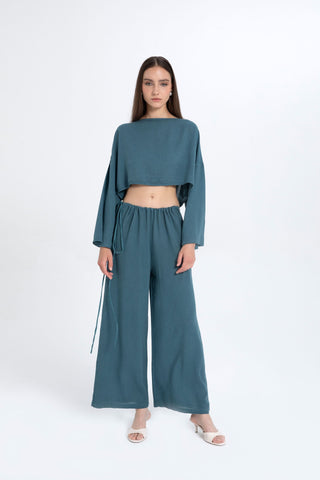 Hooded Batwing Sleeve Short Blouse