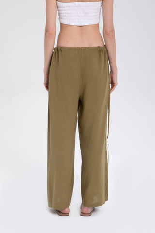 Low-Cut Strappy Trousers