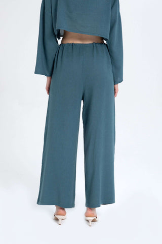 Low-Cut Strappy Trousers
