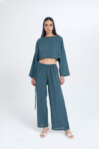 Low-Cut Strappy Trousers