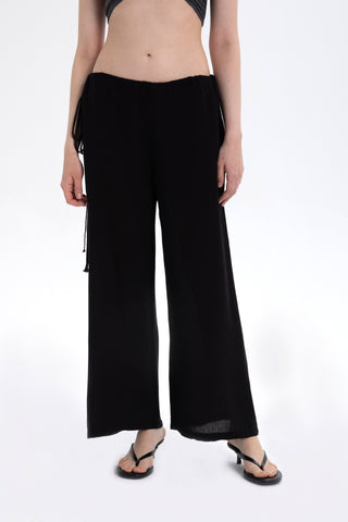 Low-Cut Strappy Trousers