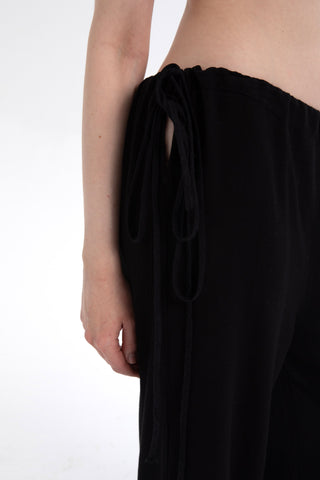 Low-Cut Strappy Trousers