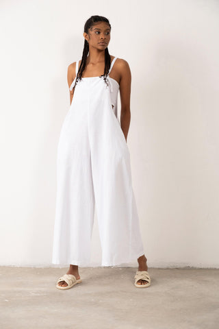 Woven Wide Leg Sleeveless Jumpsuit - Jumpsuit