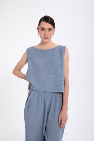 Muslin Sleeveless Women's Blouse