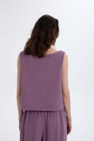 Muslin Sleeveless Women's Blouse